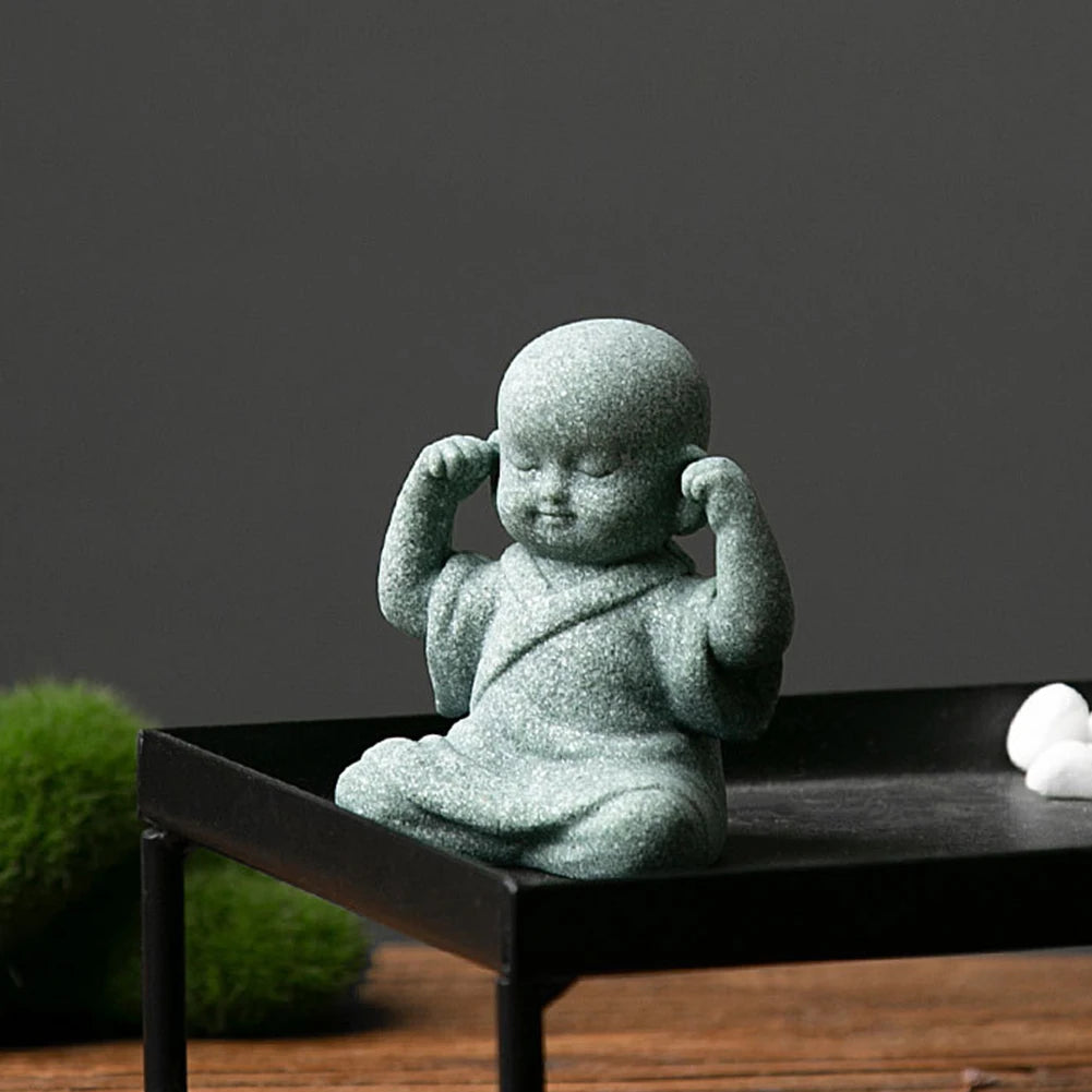 Little Monk Statue – Mini Resin Figurine, Antique Sandstone Style for Home, Garden & Aquarium Decor