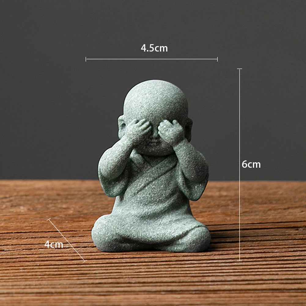 Little Monk Statue – Mini Resin Figurine, Antique Sandstone Style for Home, Garden & Aquarium Decor